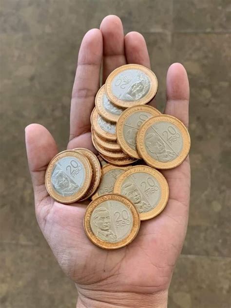 manuel l quezon 20 pesos|World's Best New Coin Finalist .
